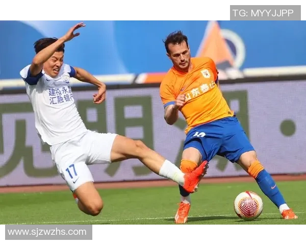 第6轮激战武汉卓尔主场迎战上海申花争夺宝贵积分的关键对决 第6轮激战武汉卓尔主场迎战上海申花争夺宝贵积分的关键对决